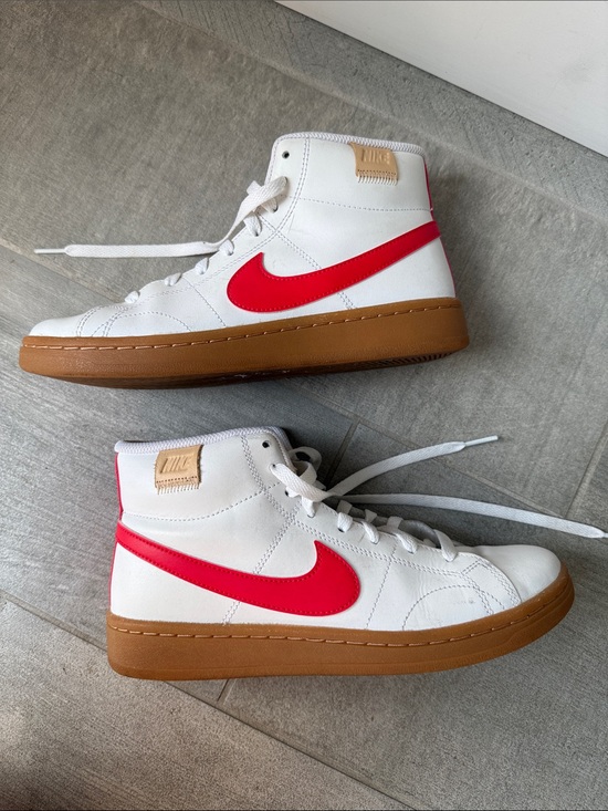 Nike Shoes - Nike Court Royale 2 Mid White Siren Red Gum W